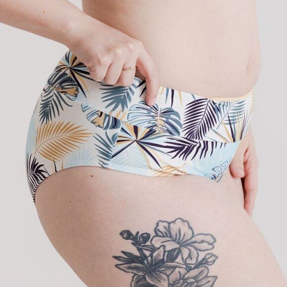 NWT: Midrise Full Coverage Briefs Bikini Swim Bottom in Green Palm - Picture 9 of 16